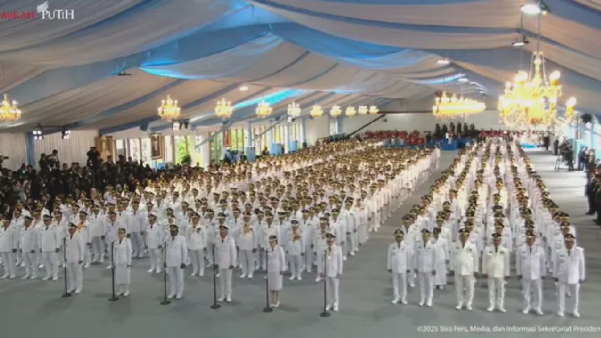Prabowo Lantik Ratusan Kepala Daerah Serentak di Istana
