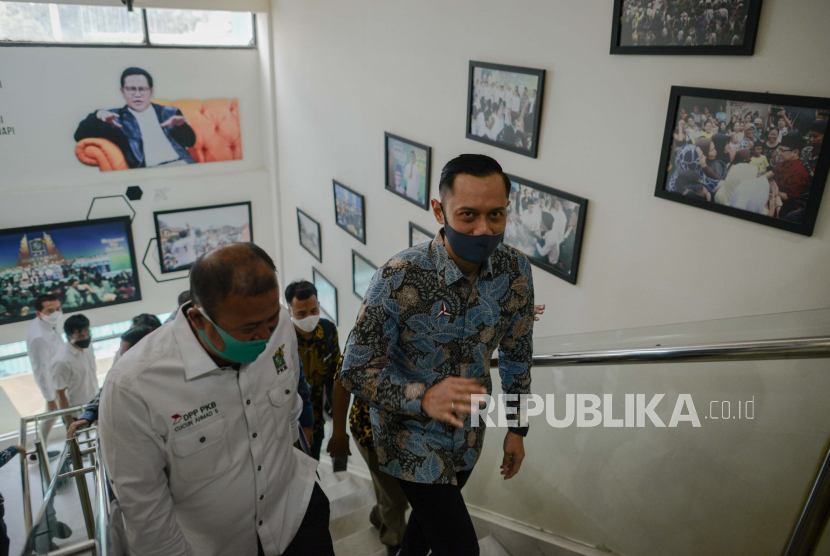 AHY Dinilai Berpeluang Masuk Kabinet Jokowi-Maruf