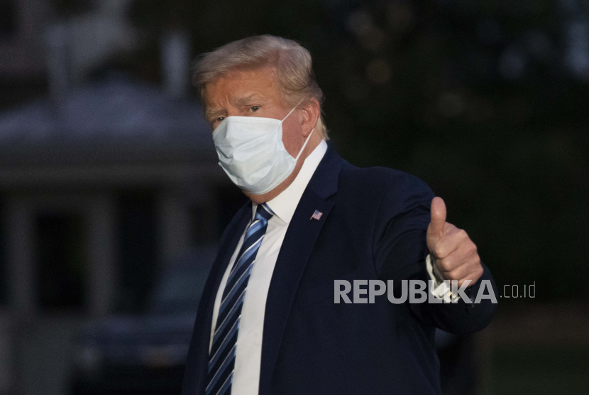 Trump Samakan Covid-19 dengan Flu, Salahnya di Mana?