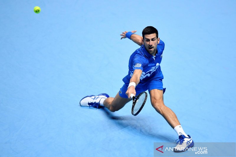 Djokovic awali ATP Finals dengan tundukkan debutan Schwartzman