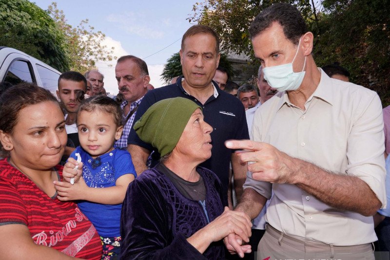 Presiden Suriah Bashar al-Assad dan istrinya positif COVID-19