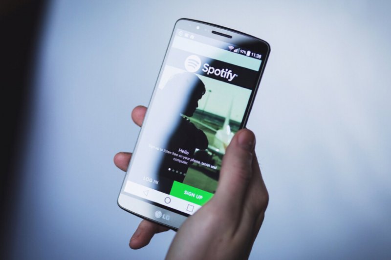 Spotify luncurkan langganan podcast berbayar