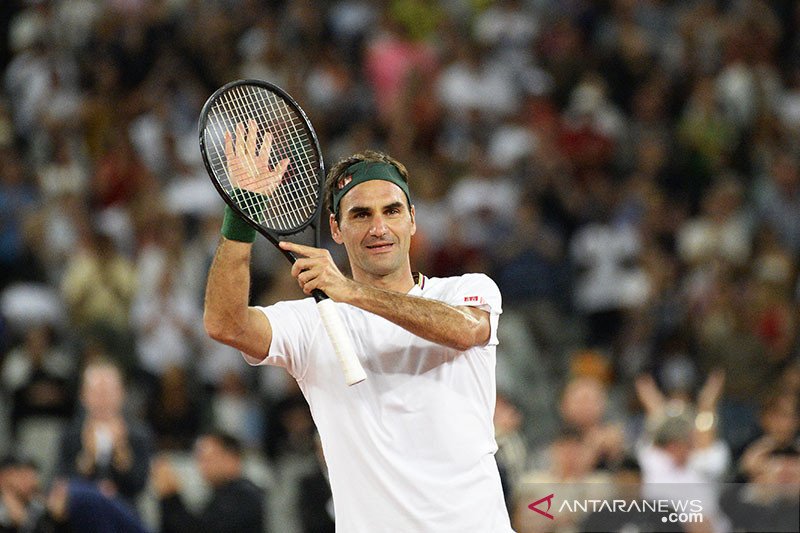 Roger Federer lelang barang koleksi dari karir Grand Slam