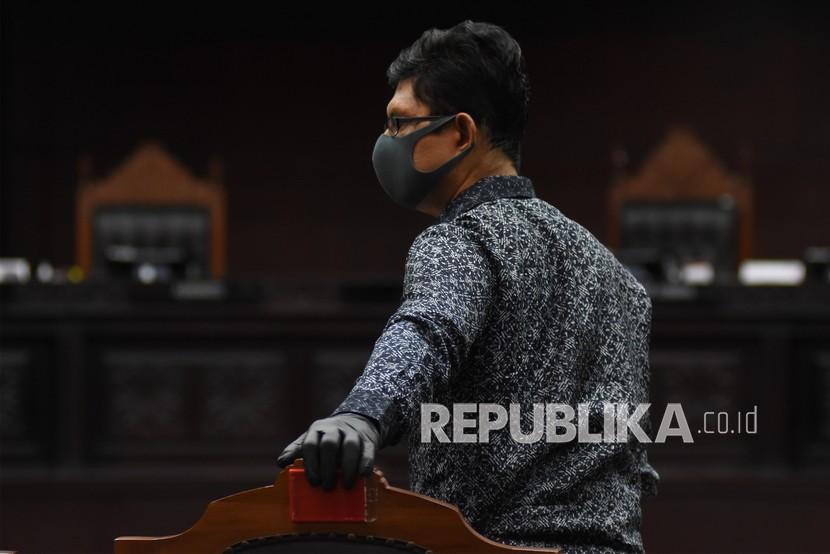 Eks Wakil Ketua KPK: Delapan Hakim MK Bohongi Mata Hati!