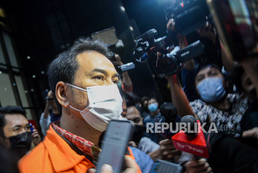 Ditangkap KPK, Siapa Pengganti Azis Syamsuddin di DPR?