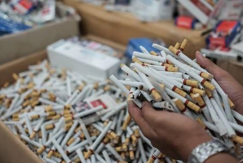 Sri Mulyani: Penerimaan Cukai Rokok Naik Rp 111,1 Triliun