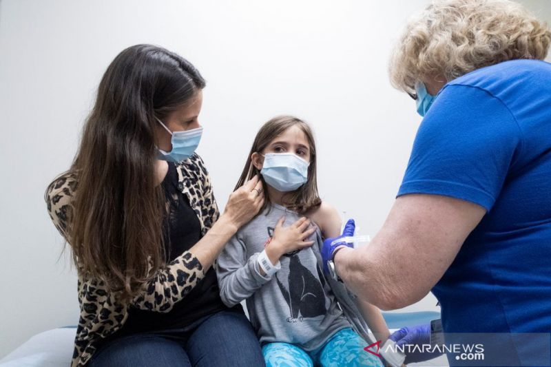 Pfizer-BioNTech minta AS setujui vaksinnya buat anak-anak
