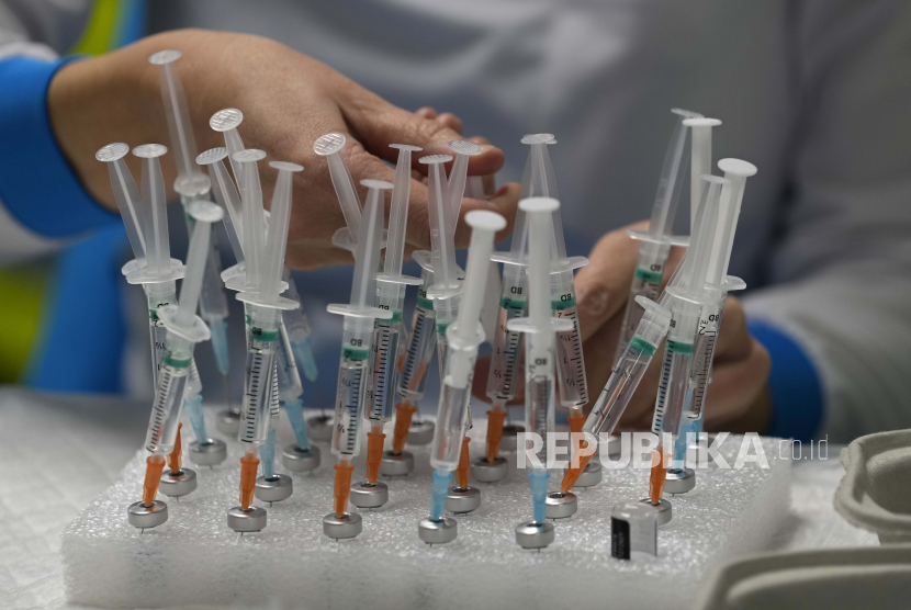 Efektivitas Vaksin Optimal Saat Tingkat Penularan Rendah