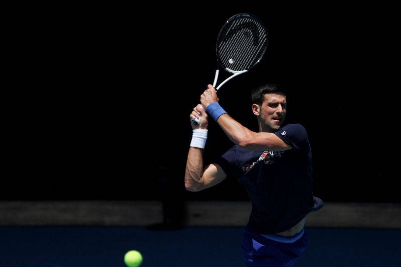 Djokovic konfirmasi soal insiden perjalanannya ke Australia