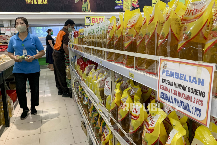 Supermarket akan Jual Minyak Goreng dengan Harga Rp 14 ribu per Liter