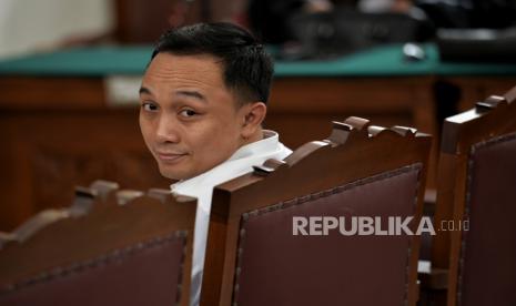 Ricky Rizal Dituntut Delapan Tahun Penjara