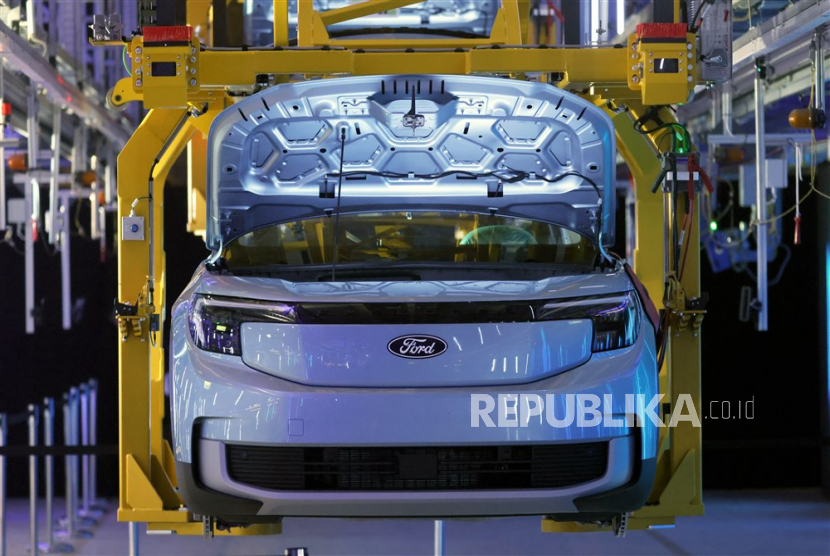 Soal Kendaraan Listrik, Ford: AS Belum Bisa Bersaing dengan China